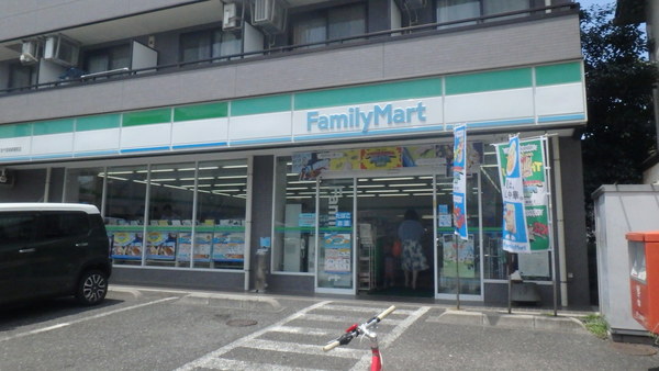コンビニ　ファミリーマートあすまや芸術劇場前店（コンビニ）まで345m
