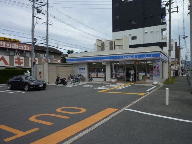 コンビニ　ローソン東大阪小阪一丁目店（コンビニ）まで201m