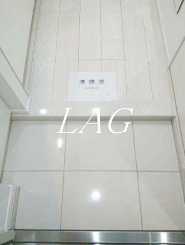 玄関　玄関です。