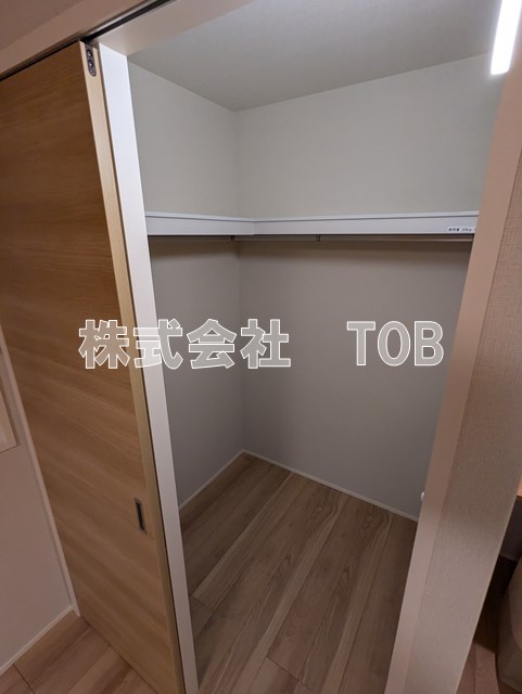 収納　7.2帖洋室収納
