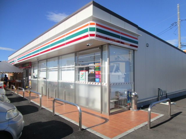 コンビニ　セブンイレブン水海道森下町店（コンビニ）まで510m