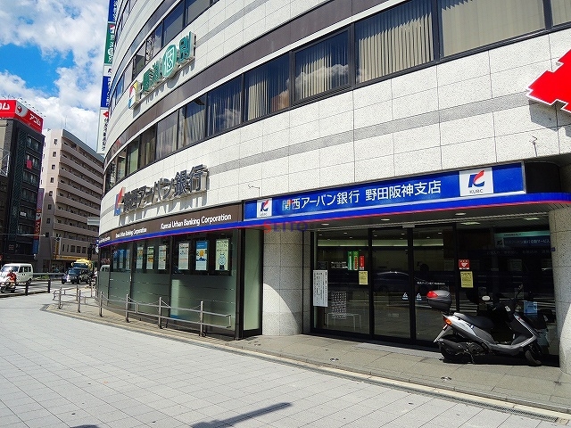 銀行　関西アーバン銀行（銀行）まで361m