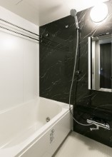 バス・シャワールーム　バス※別部屋参考写真