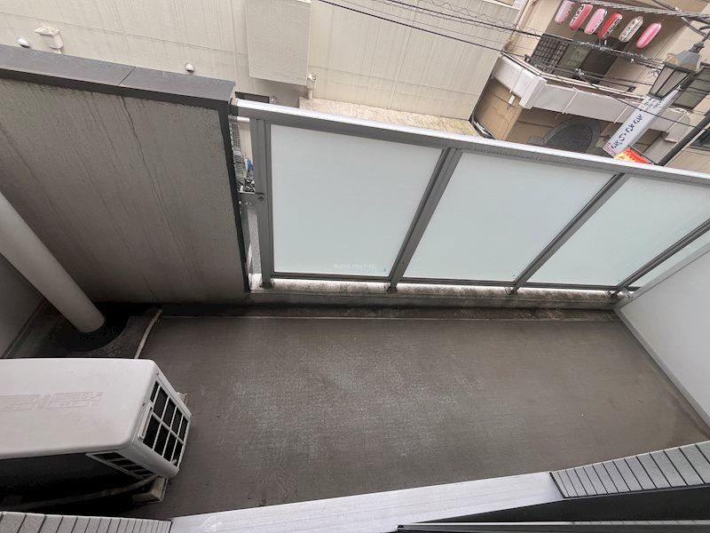 バルコニー　※同タイプの参考画像です