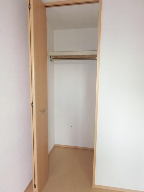 その他設備　★収納は便利なクローゼットタイプです★