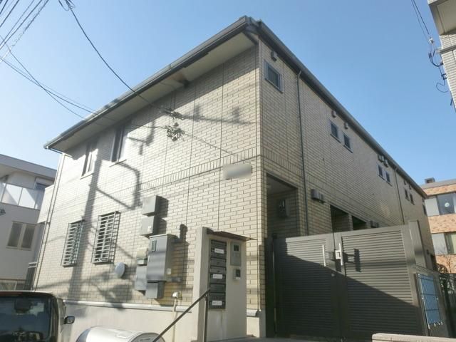 建物外観　★オートロック付・２階建てのアパートです★