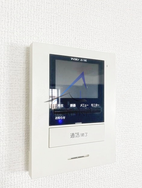 セキュリティ　モニター付きインターホンです。