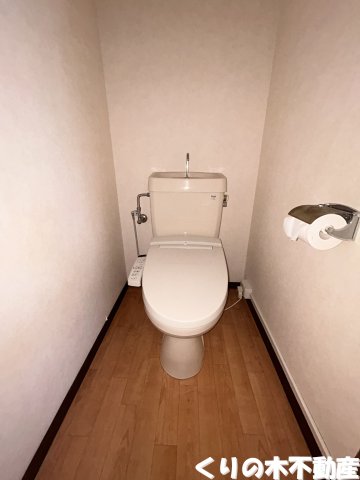 トイレ　トイレもきれいです