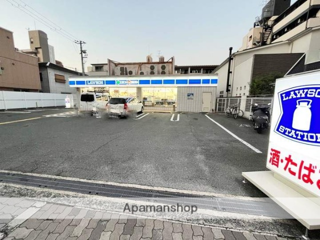 コンビニ　ローソン（コンビニ）まで266m