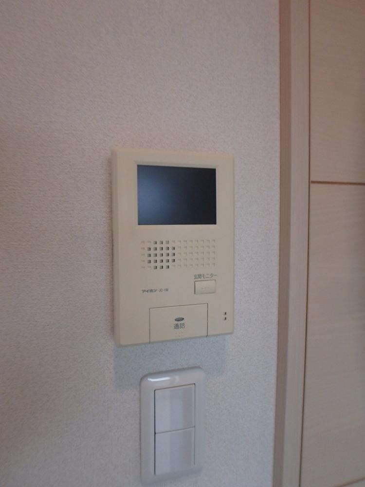 セキュリティ　「TVモニター付インターフォン」