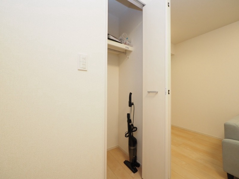 収納　収納もバッチリあるのでお部屋が片付きますよ！