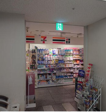 コンビニ　セブンイレブンKOYO川崎市立川崎病院店（コンビニ）まで462m