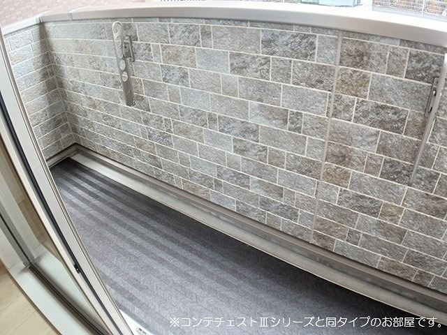バルコニー　施工イメージです。