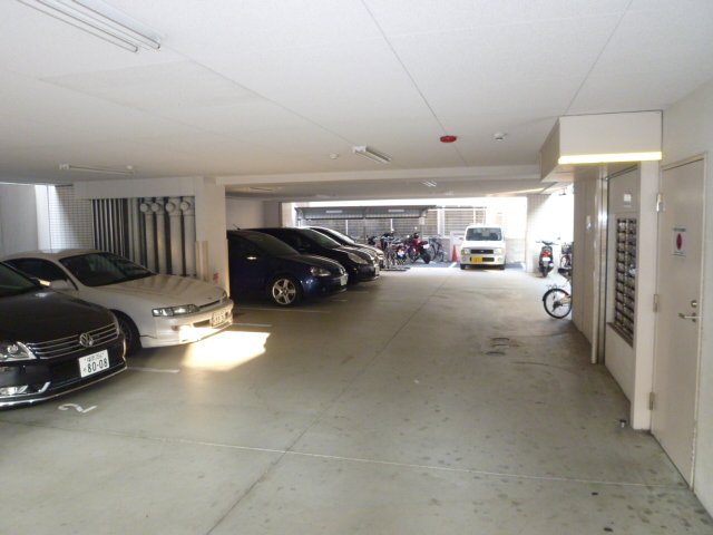 その他共有部分　駐車場です