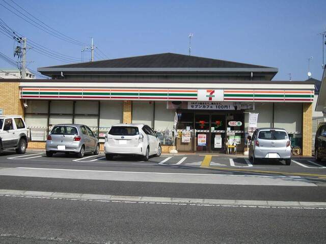 その他　セブンイレブン　近江八幡駅南店まで450m