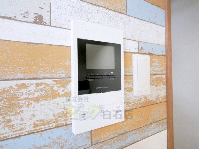 セキュリティ　モニター付きインターホン完備しています♪