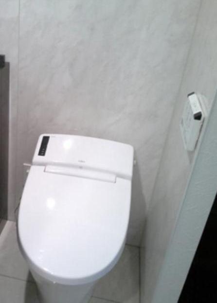 トイレ　同物件別部屋