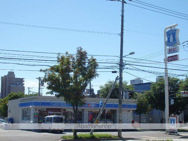 コンビニ　ローソン（コンビニ）まで254m