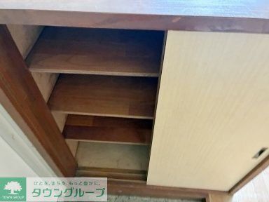 STビルの内装写真