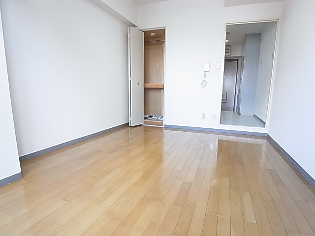 居室・リビング　同仕様物件参考写真
