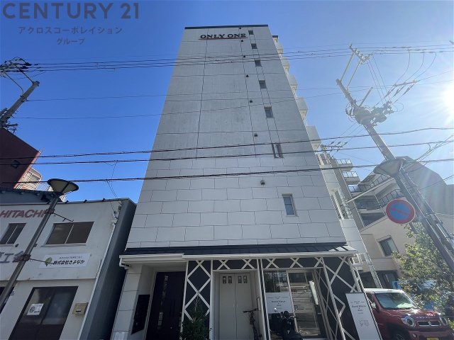 建物外観　オートロック付きで安心！宅配BOX付きで便利！