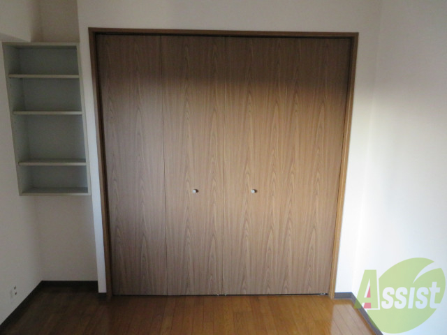 収納　クローゼットがありました。お洋服や荷物はここへ