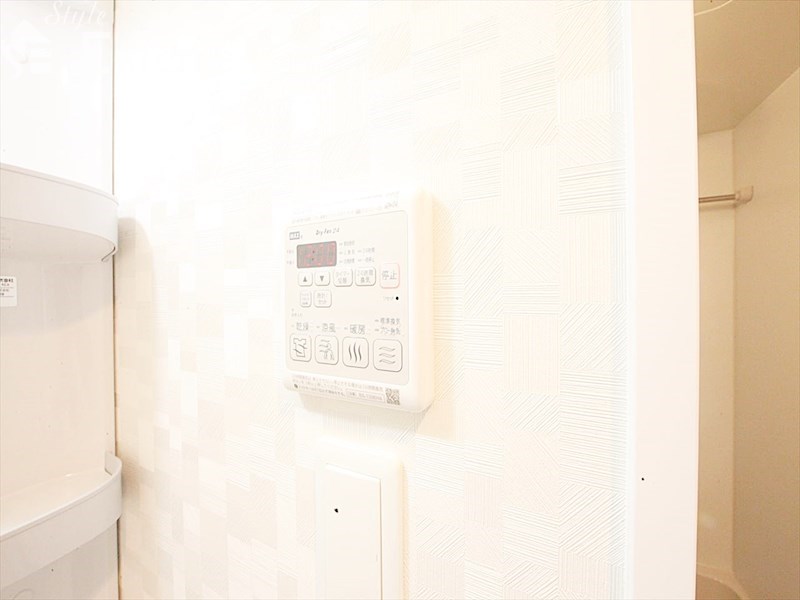 その他設備　浴室乾燥機