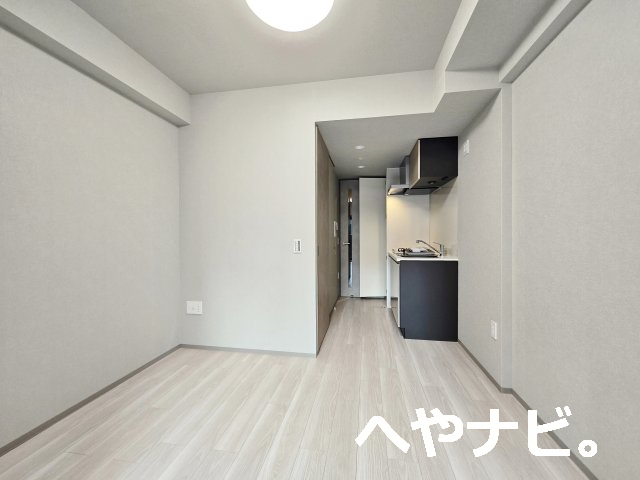 地下鉄東山線 今池駅 徒歩5分 15階建 築1年の居間写真