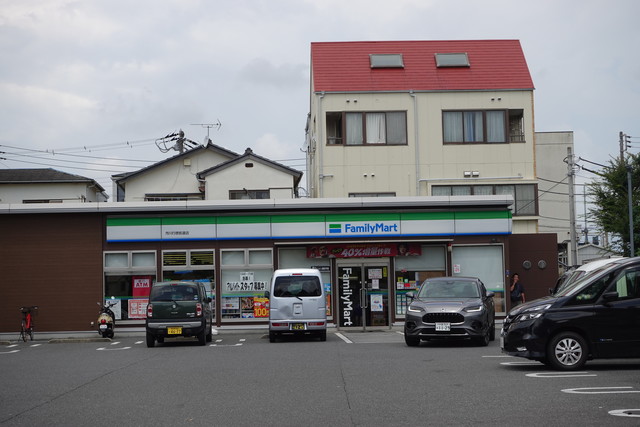 コンビニ　ファミリーマート市川行徳街道店（コンビニ）まで282m