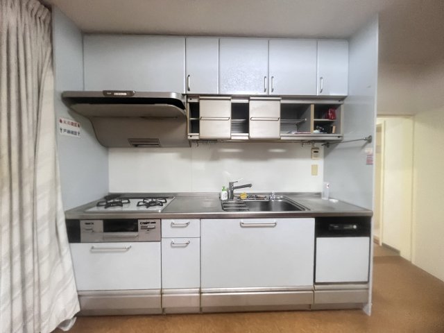 西武郊外マンション湘南鷹取台 I号棟のキッチン写真
