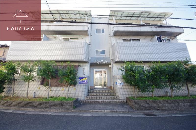エントランス　外観もきれいです