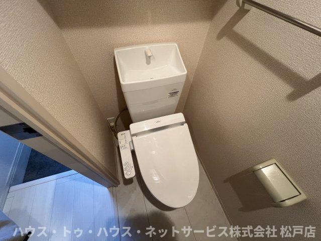 アドラブールのトイレ写真
