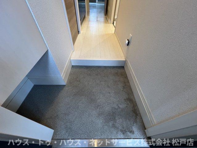アドラブールの玄関写真