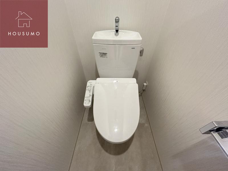 トイレ　清潔感のあるトイレです