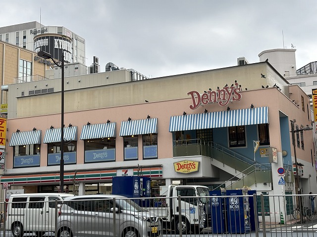 飲食店　デニーズ（飲食店）まで139m