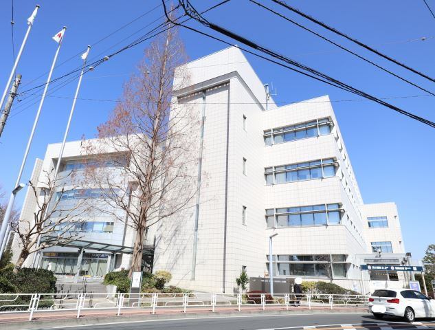 役所　横浜市泉区役所（役所）まで2353m