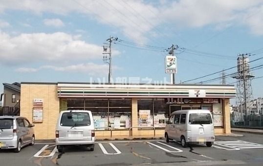 コンビニ　セブンイレブン 富士市水戸島1丁目店（コンビニ）まで271m