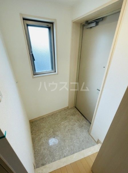ニューシティアパートメンツ南千住の玄関写真