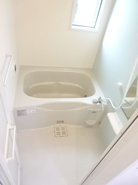セレッソ三輪野山の風呂写真