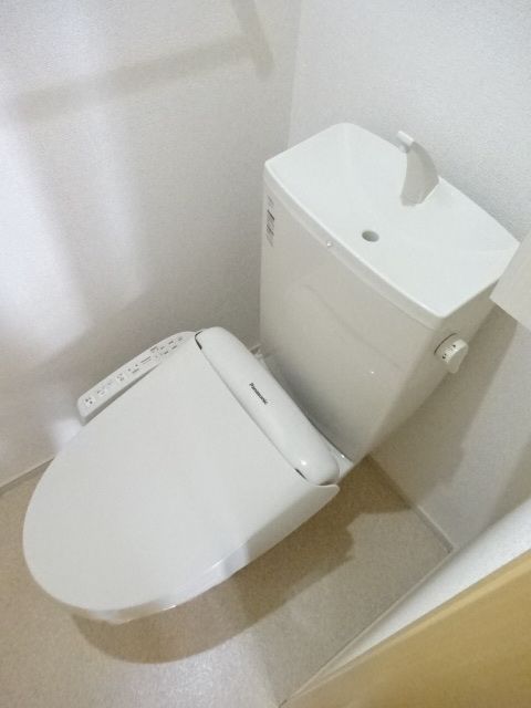 セレッソ三輪野山のトイレ写真