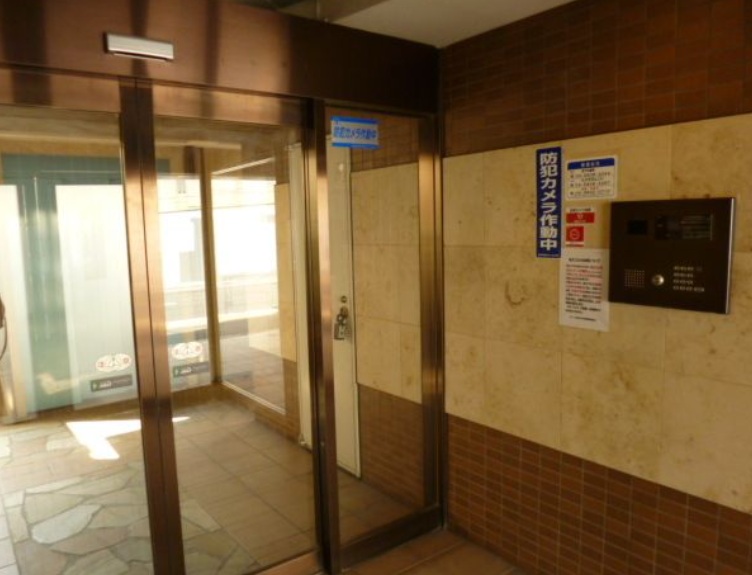 東急東横線 学芸大学駅 徒歩12分 8階建 築26年の外観写真