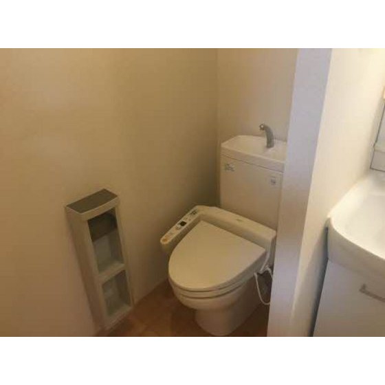 ヴィラ タンネ TAKAOKAのトイレ写真