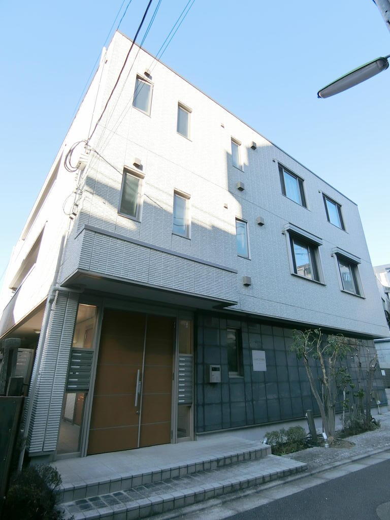ジュネ三軒茶屋の外観写真