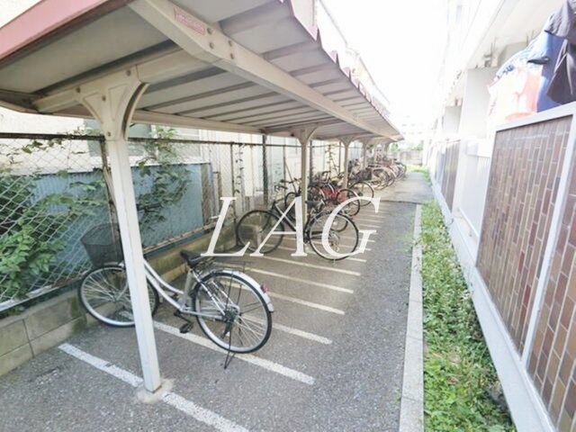 その他共有部分　駐輪場です。