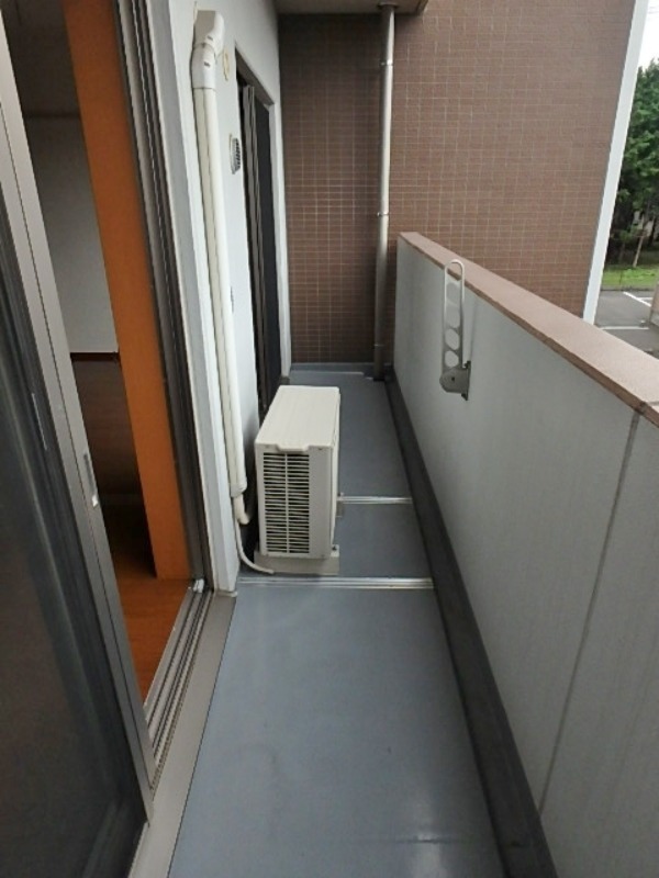 バルコニー　図面と現状に相違がある場合には現状を優先