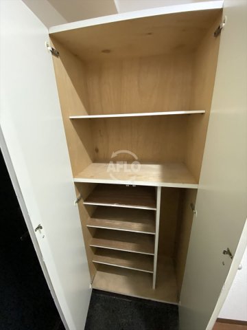 収納　ダイヤモンドパレス　シューズボックス