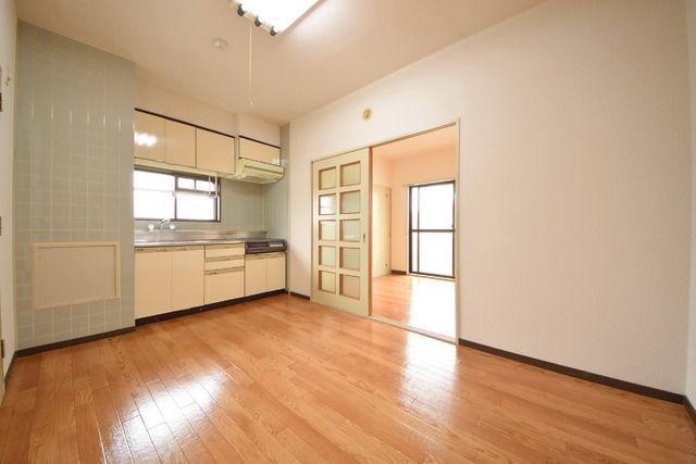その他部屋・スペース　★ダイニングキッチンはゆったり6.8帖です★