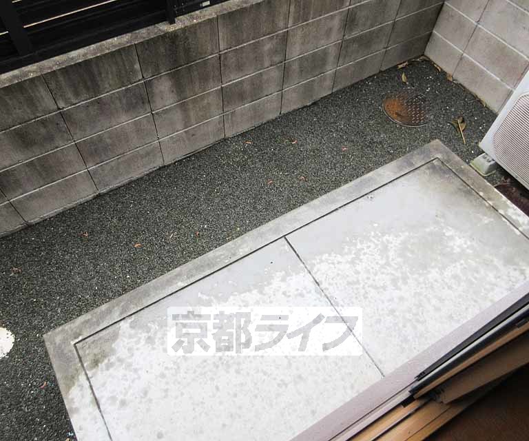 バルコニー　１階の特権！広い庭！