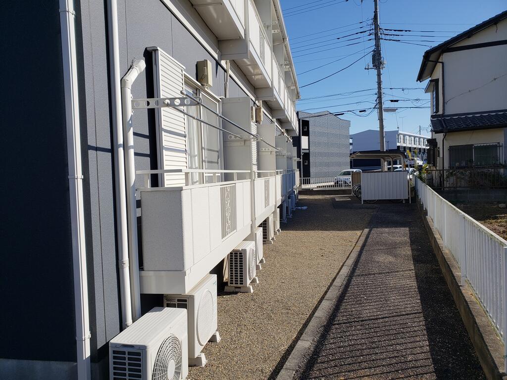 ＪＲ常磐線 荒川沖駅 バス乗車時間：15分 最寄りバス停で下車 徒歩3分 2階建 築33年の内装写真