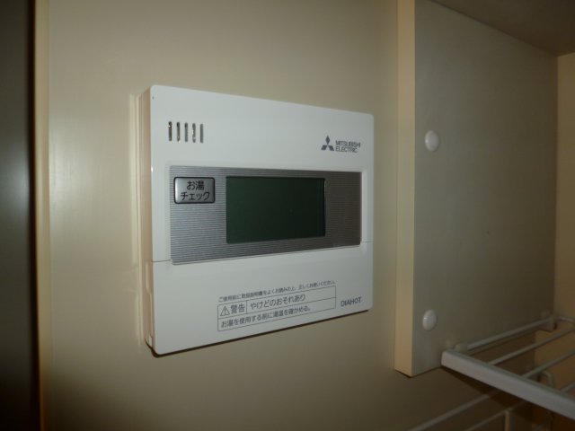 その他設備　給湯リモコン